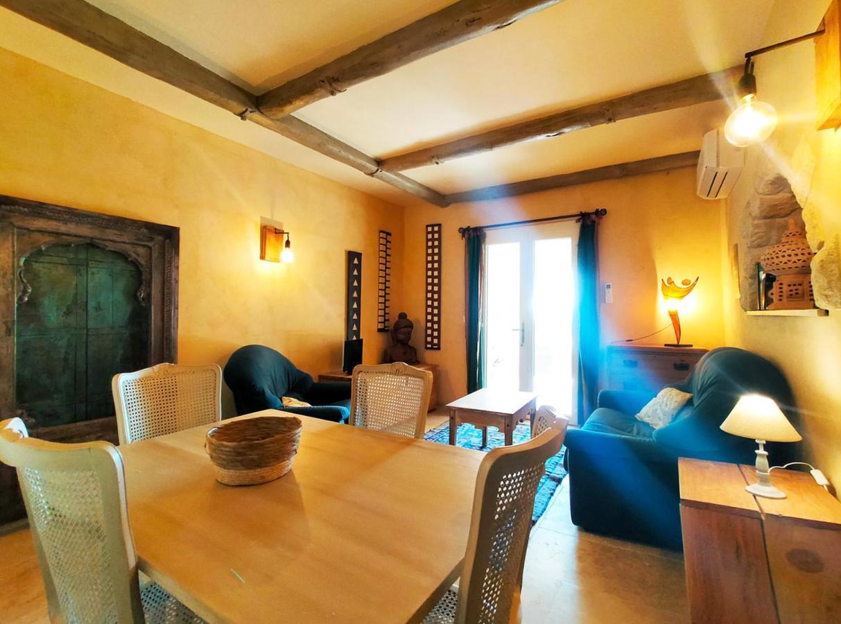 Mas Des Broussonnetiers Apartamento Barjac  Exterior foto